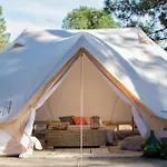 Kemping Niezla Szopka Domki Nad Jeziorem