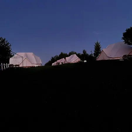 Luksusowy namiot Glamping Nad Jeziorem Nowe Guty