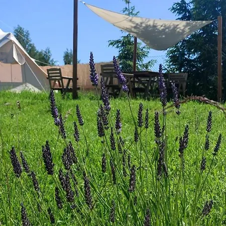 Luksusowy namiot Glamping Nad Jeziorem Nowe Guty