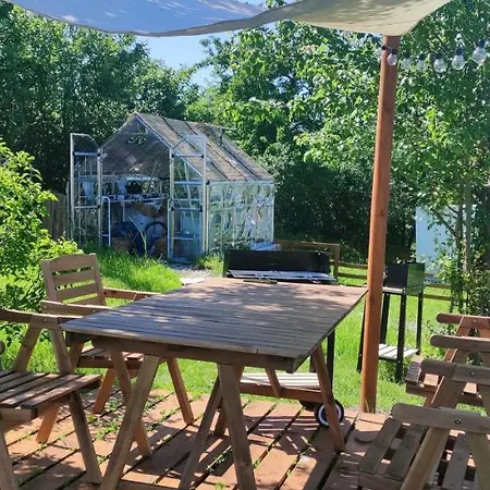 Glamping Nad Jeziorem * Nowe Guty