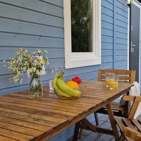 Niezla Szopka Domki Nad Jeziorem Kamp alanı *