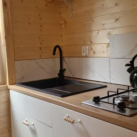 Niezla Szopka Domki Nad Jeziorem * Nowe Guty